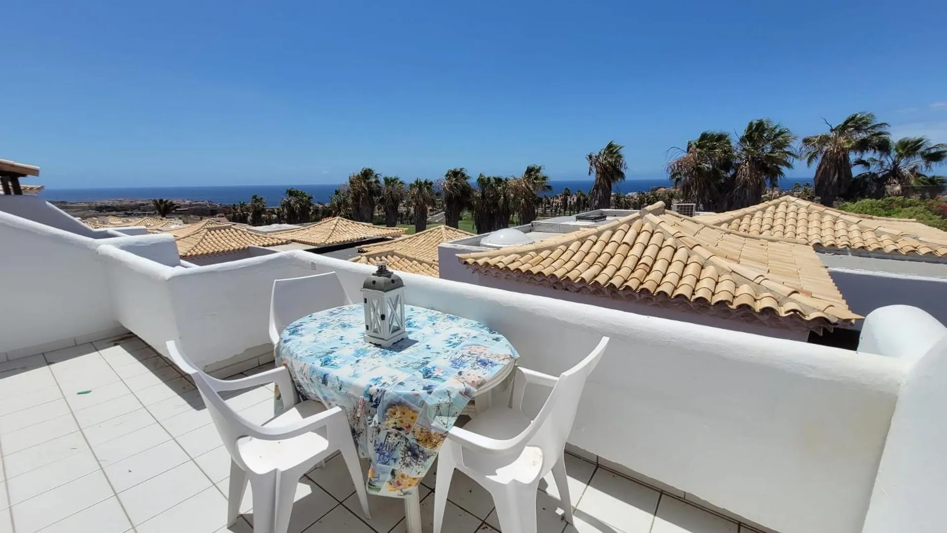 Sunny Daze Golf Del Sur Apartment San Miguel de Abona